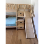 Etagenbett aus Holz mit Treppe Rutsche und großer Schlafebene